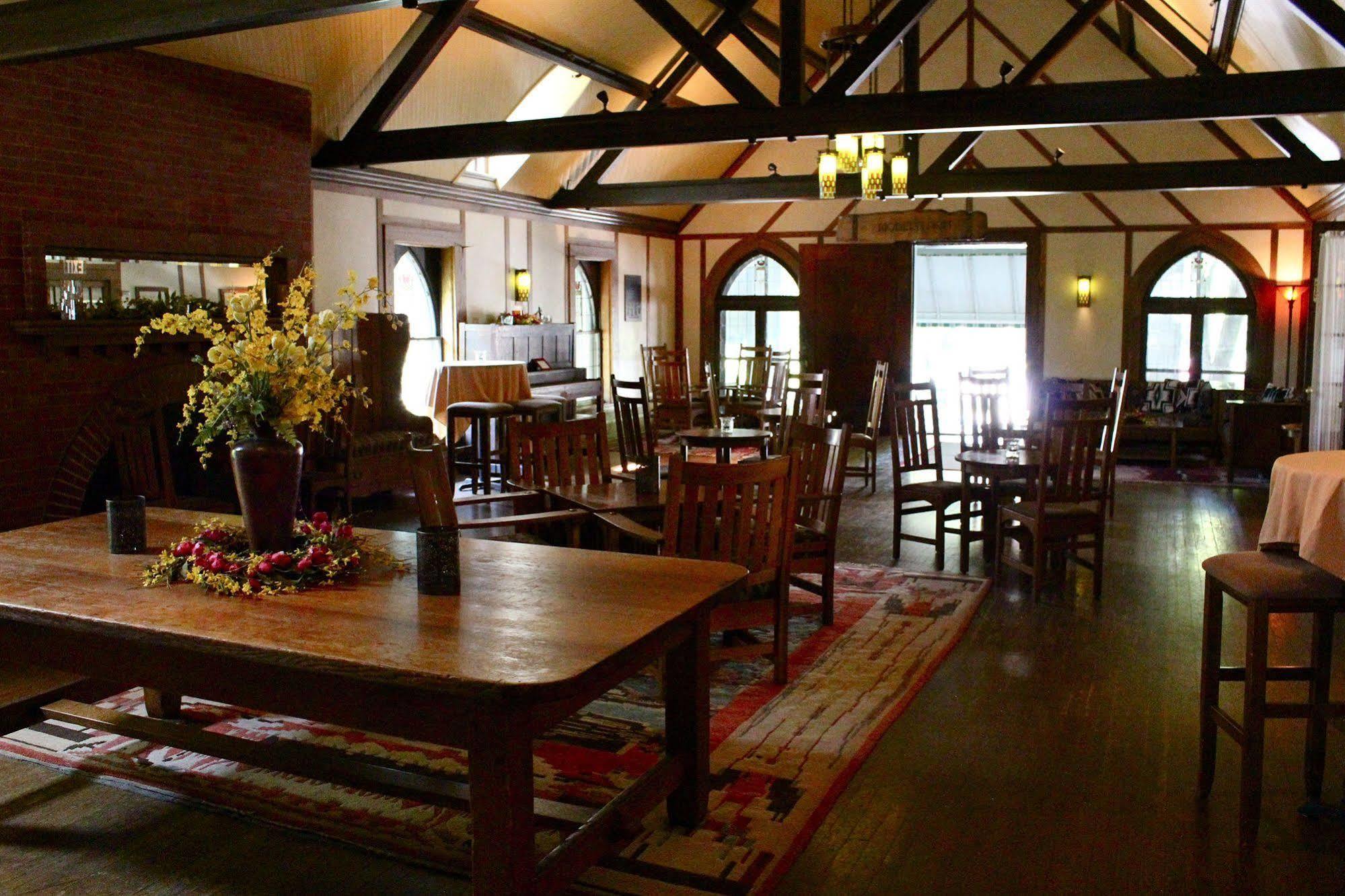 Roycroft Inn East Aurora Εξωτερικό φωτογραφία